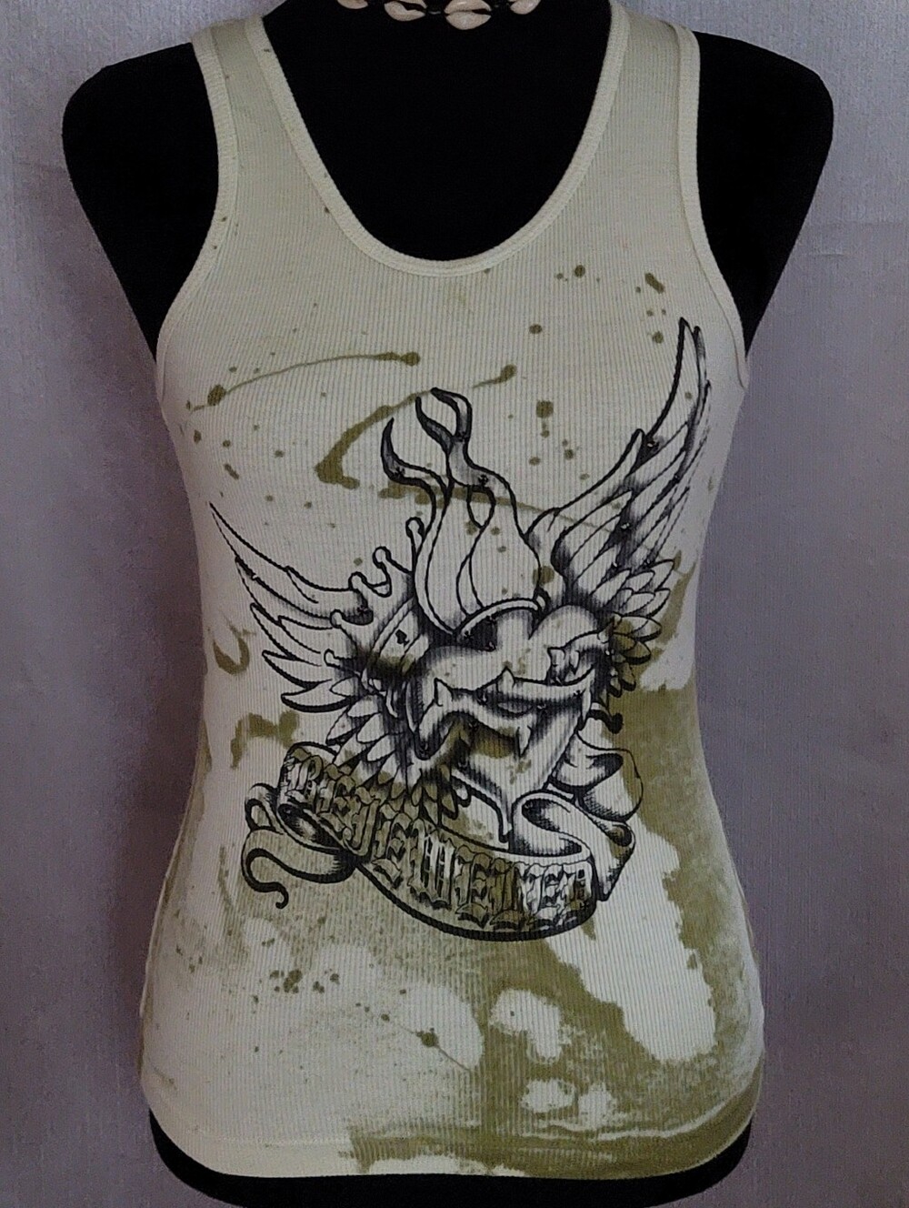 Winged Heart Graphic Tank Top - Olive Accent